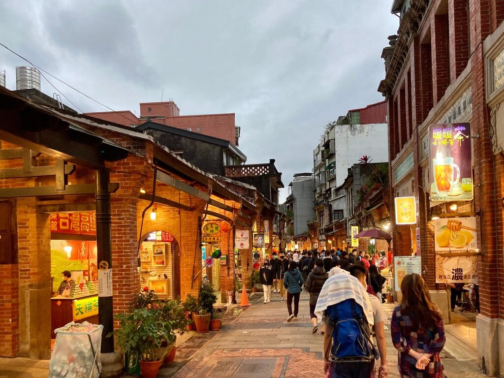 alley, people, crowd, walking, shopping, tourist, shop, street, city, architecture, building, village, night, tourism, taiwan, shenkeng, old street, night view, villiage, taiwan old street, taiwan travel, taiwan tour, taipei, new taipei city, taiwan, taiwan, taiwan, taiwan, taiwan, shenkeng, villiage, villiage, villiage, taiwan tour, taipei, taipei, taipei, taipei